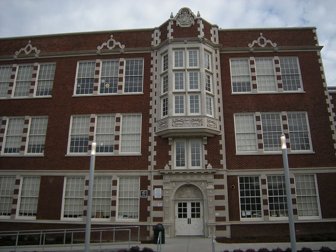 The brick front and central entrance of Garfield High School in Seattle.